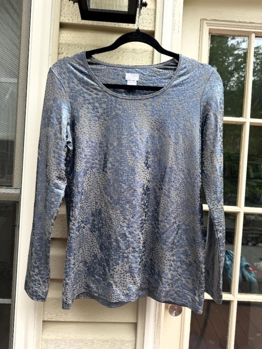 Chico’s Metallic Silver Snake Print Long Sleeve Top Size Chico's 0 / US (4/6-S)